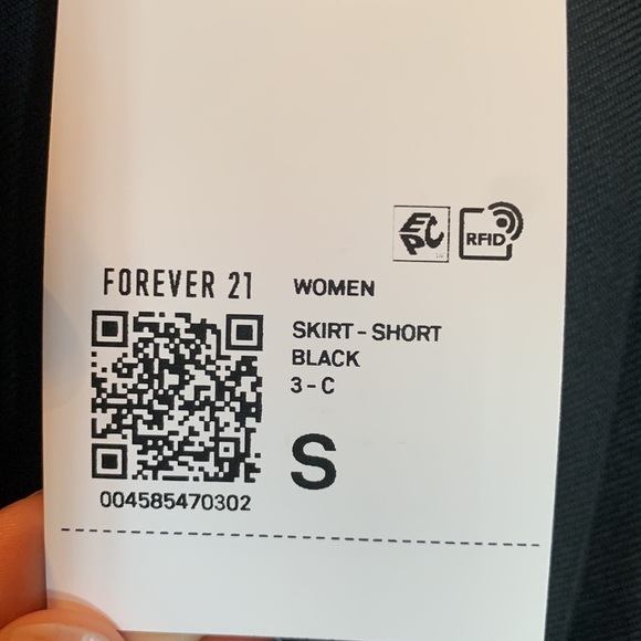 Forever 21 Black Pleated Skirt - Picture 5 of 5